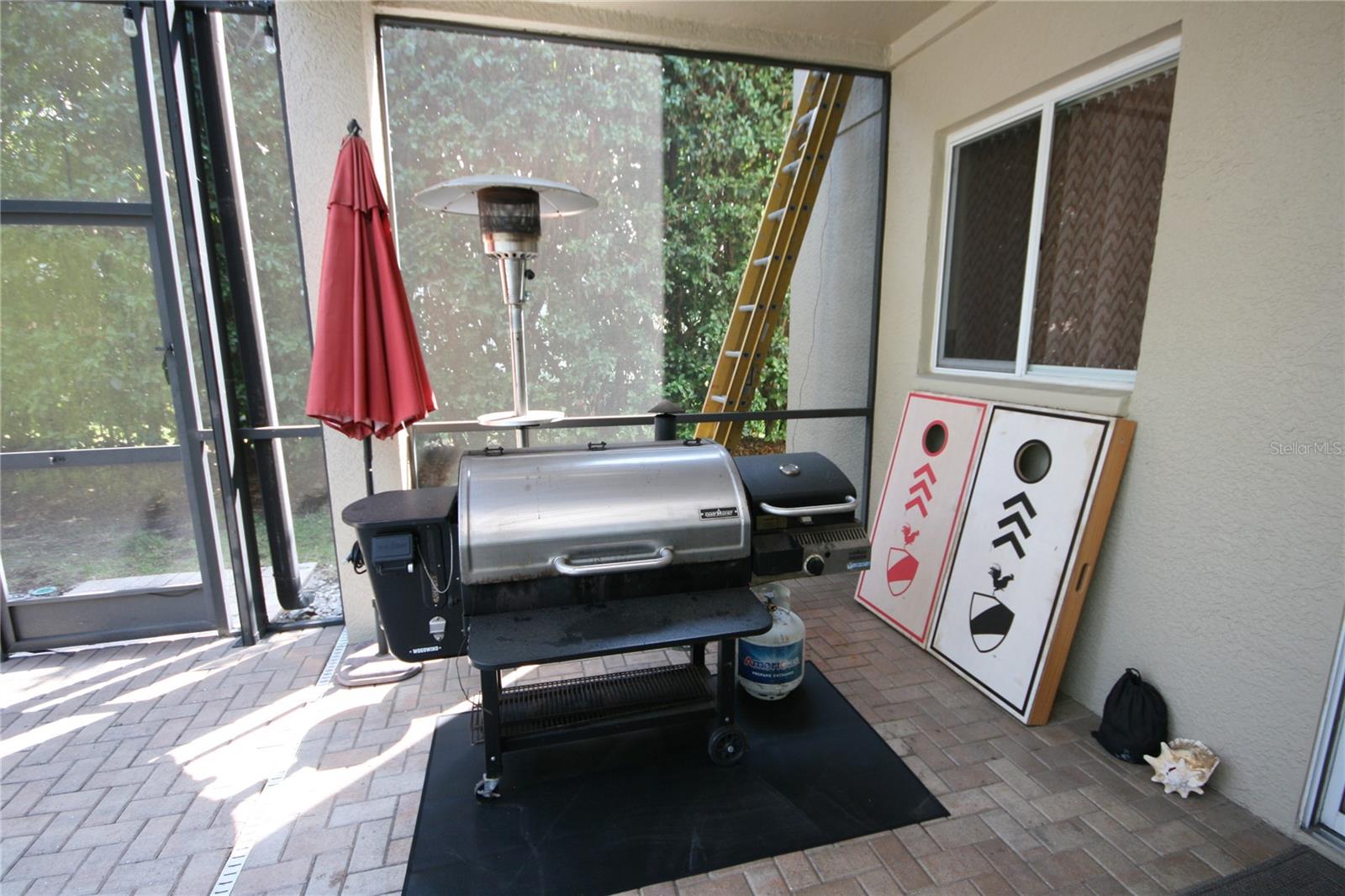 Can you smell the summer time BBQ? Corn hole anyone!