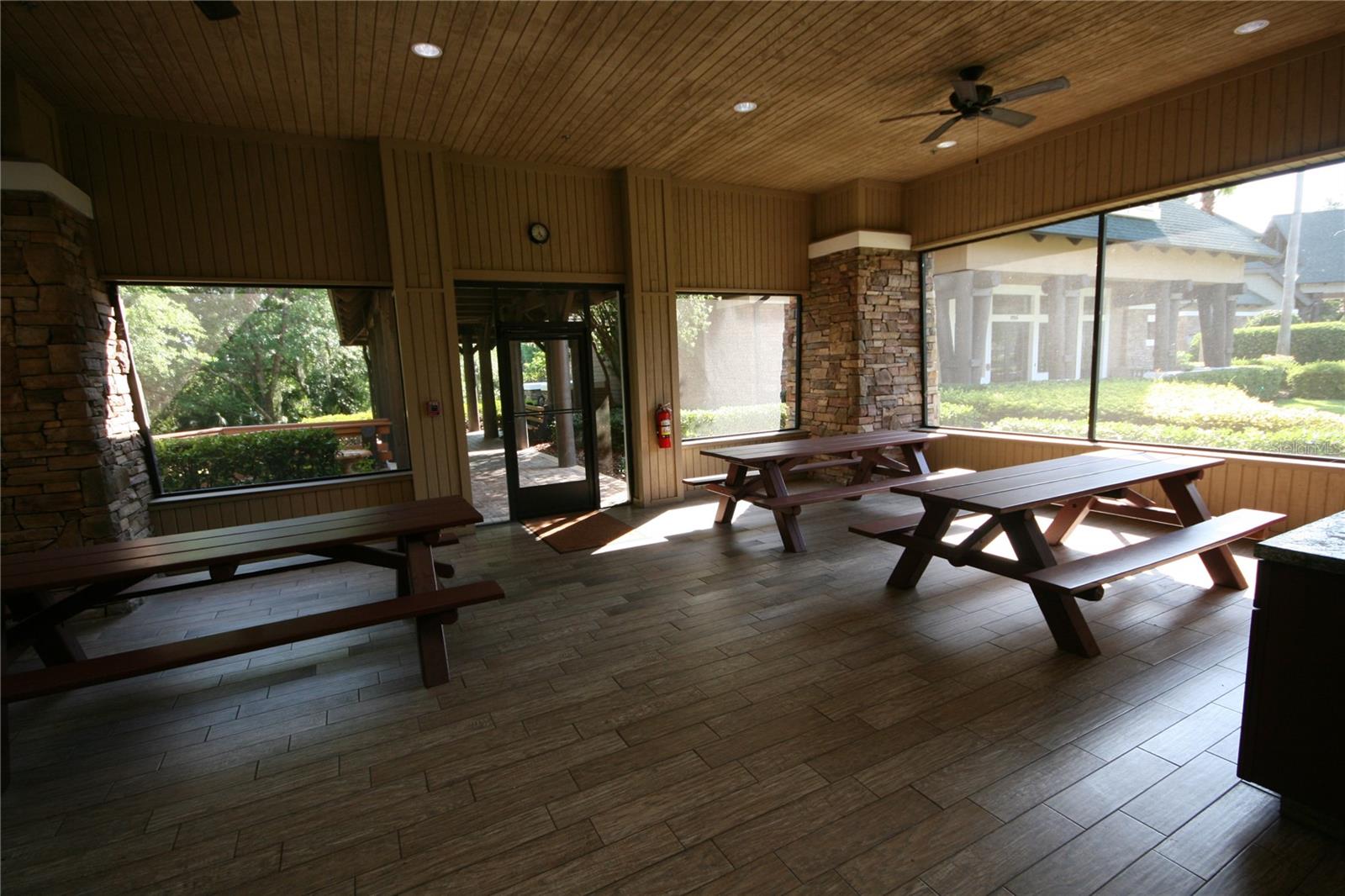 Wilderness Lakes Lodge Amenities