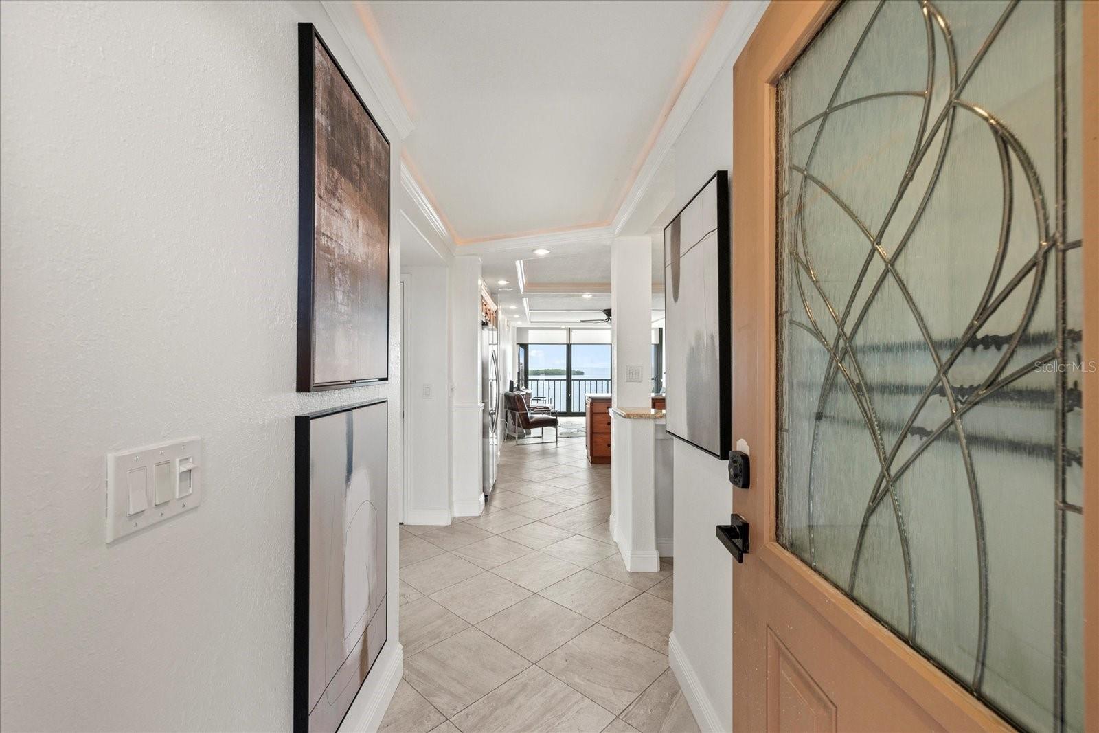 See the Gulf view as soon as you enter!