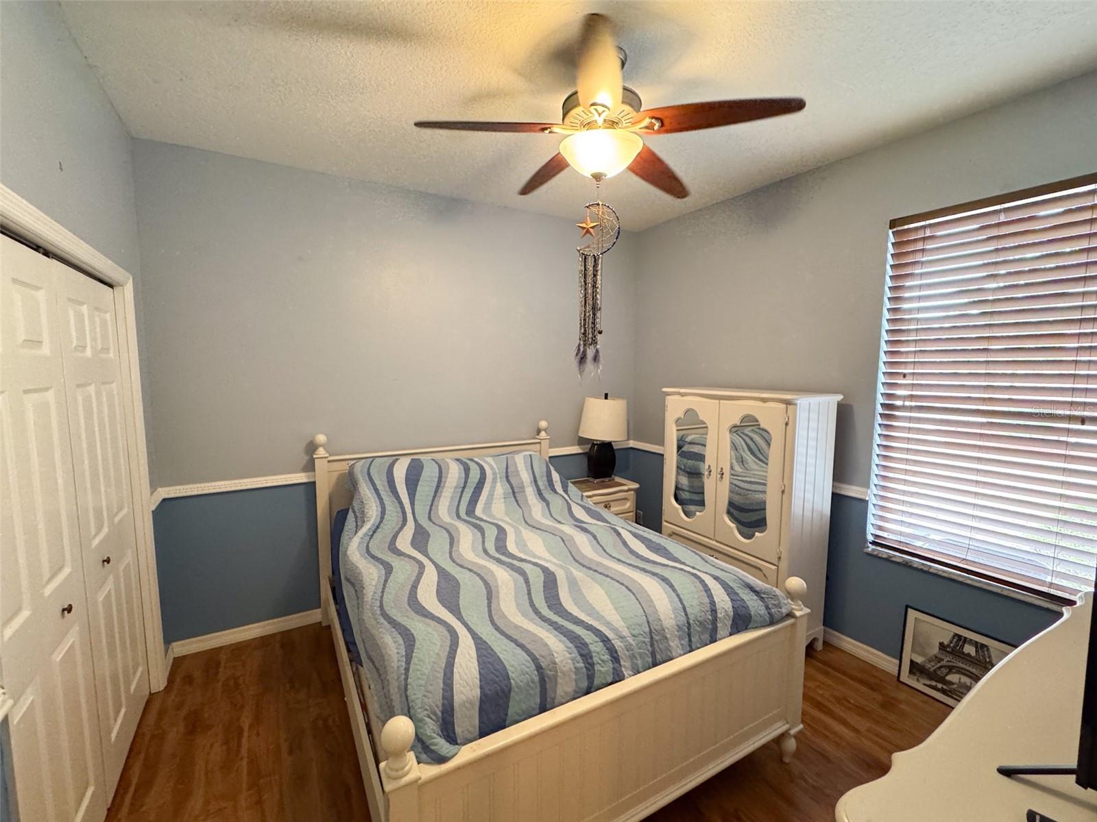 2nd bedroom