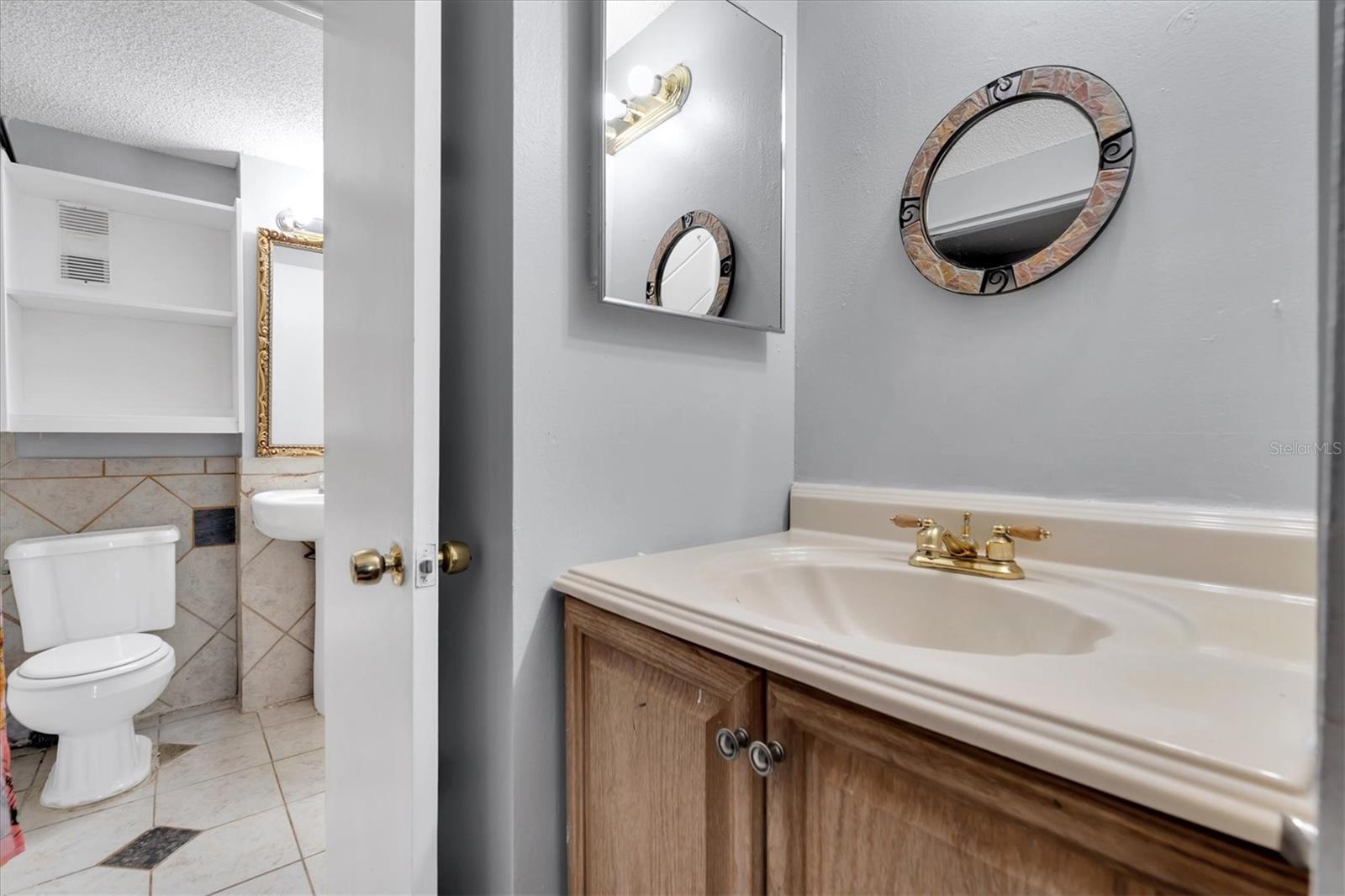 En-Suite Bathroom