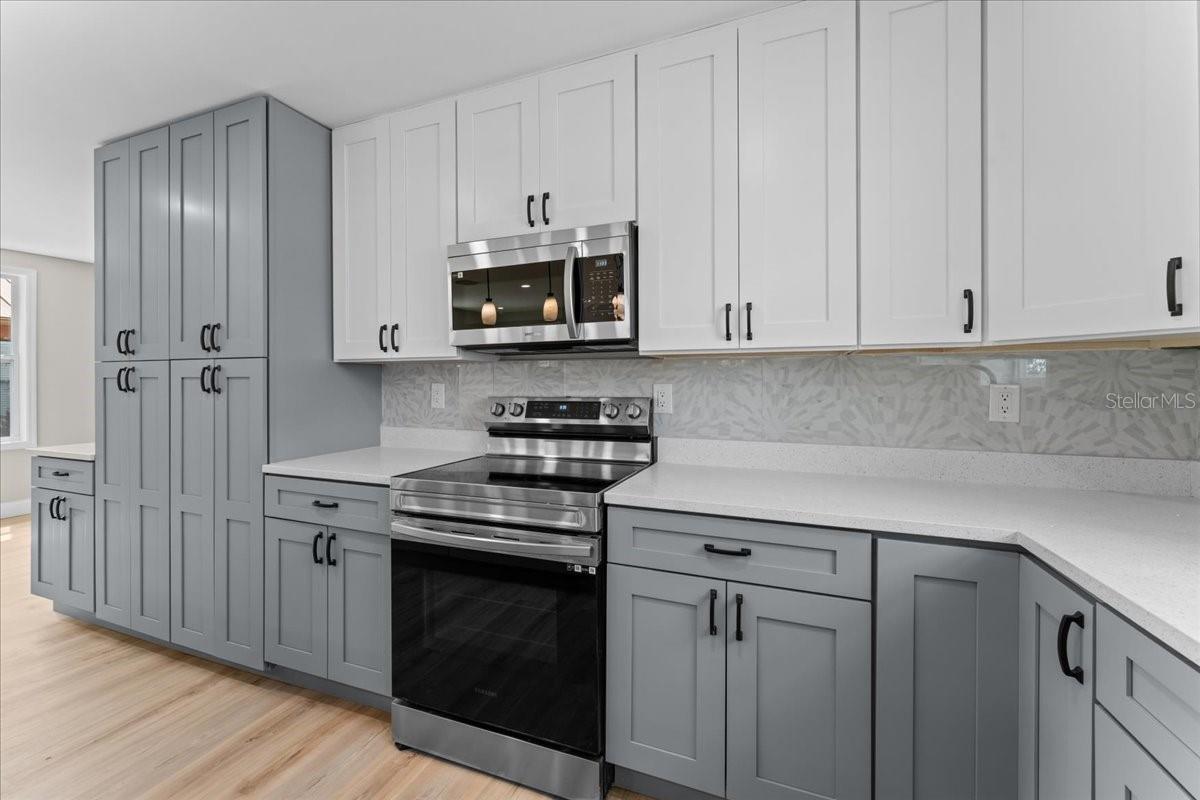 Kitchen stove and microwave