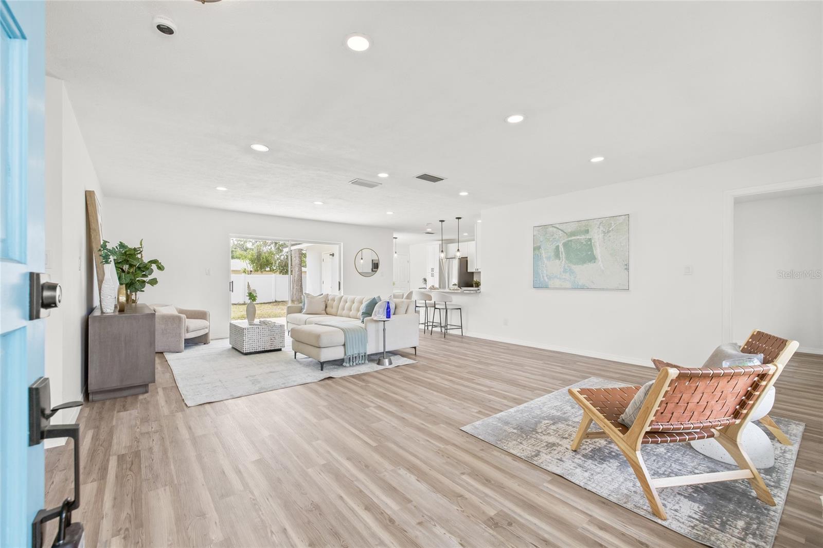 Bright & Airy Open Floor plan