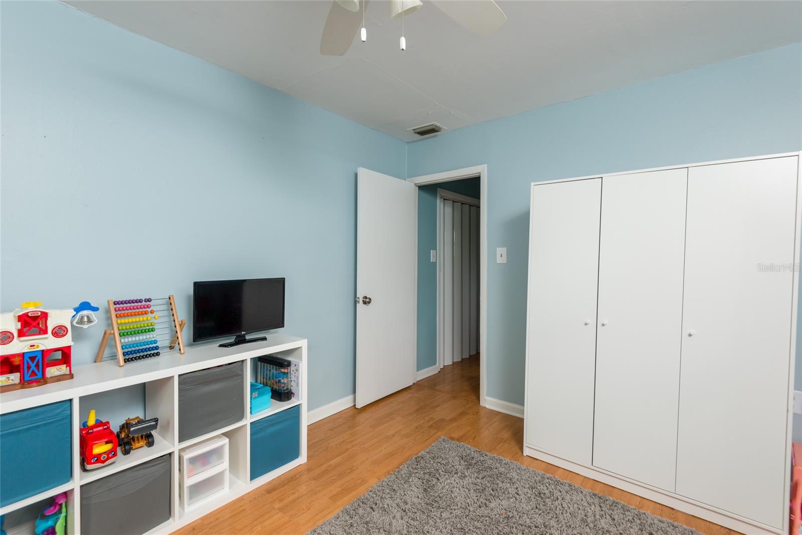 Bedroom 3, split floorplan