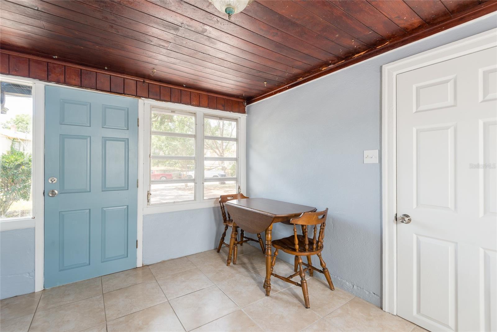 Mudroom /catch all space