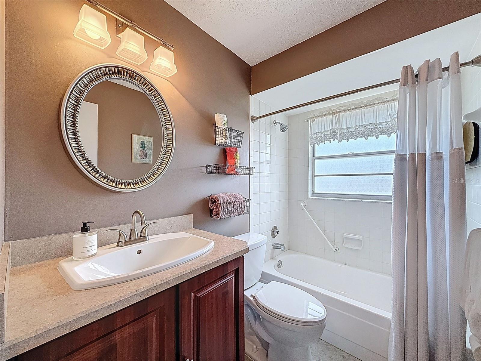 Hall/guest bath
