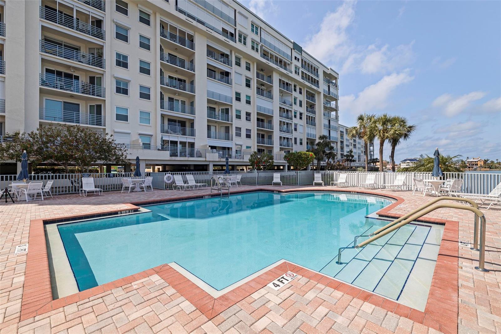 Windwards Pool