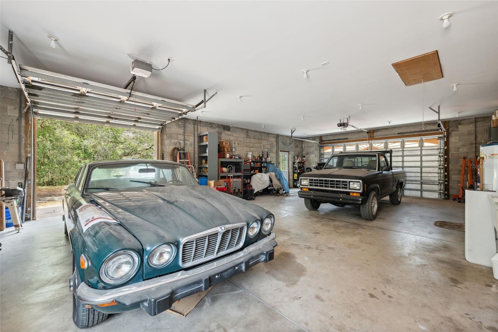 Oversized Garage