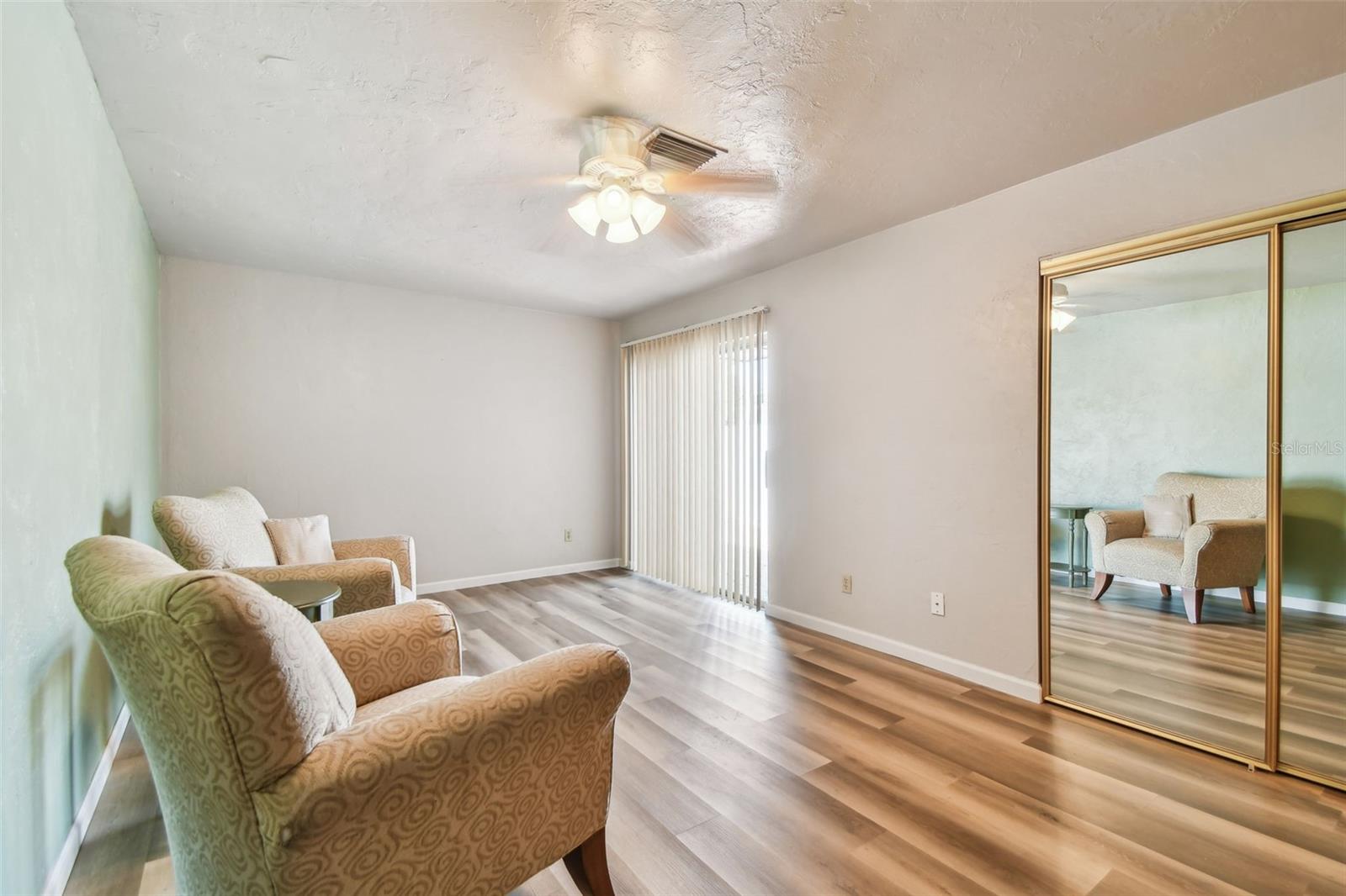 Second bedroom