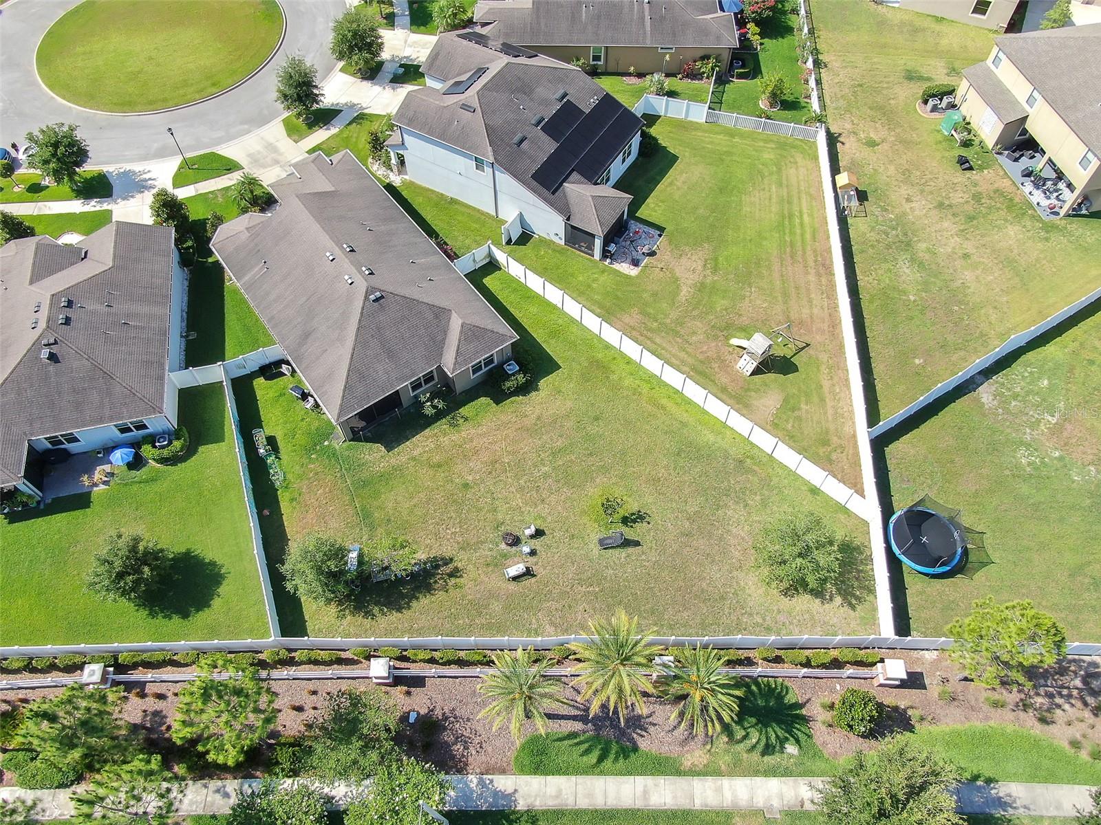 Largest lot on the Cul-de-Sac