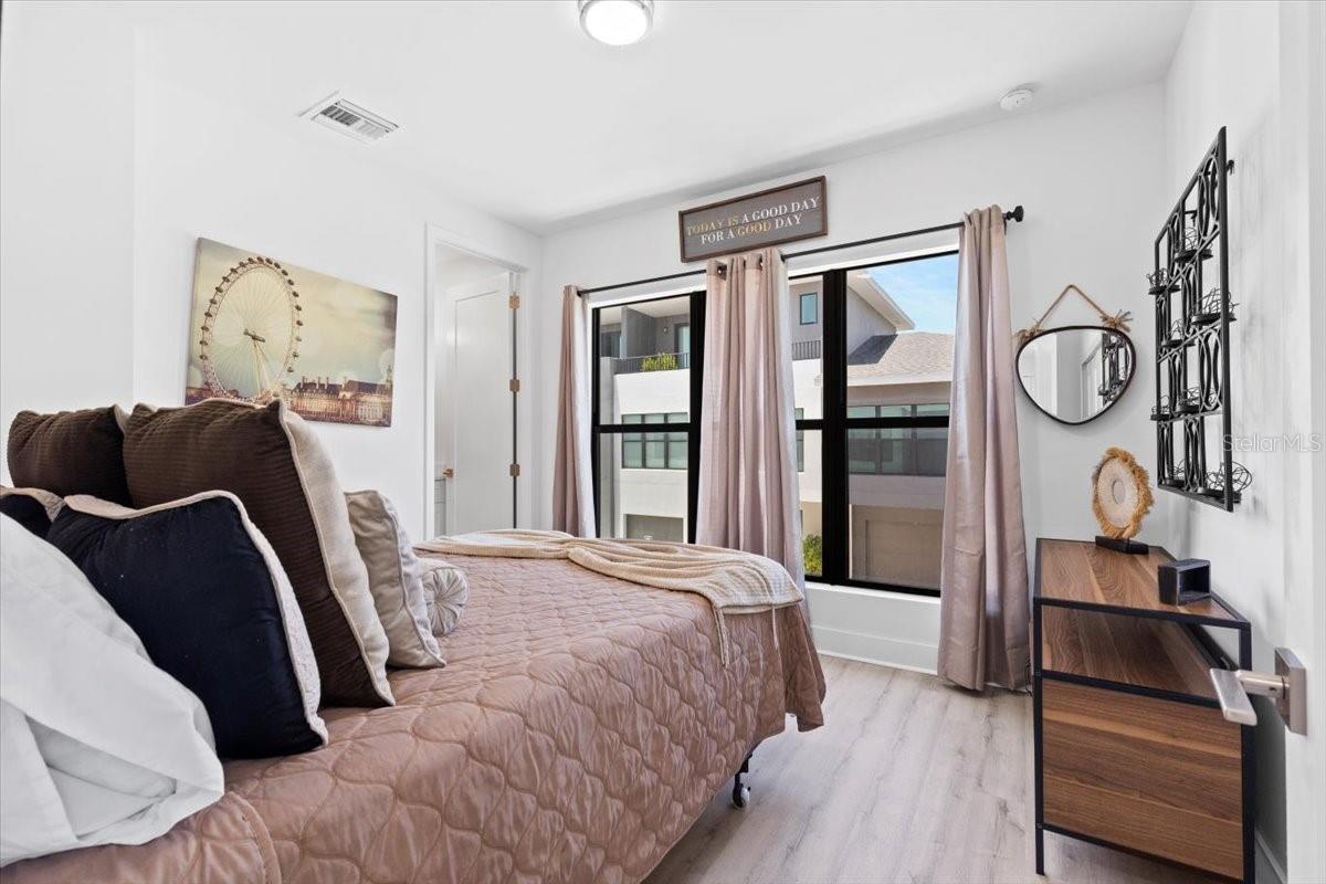2ND BED