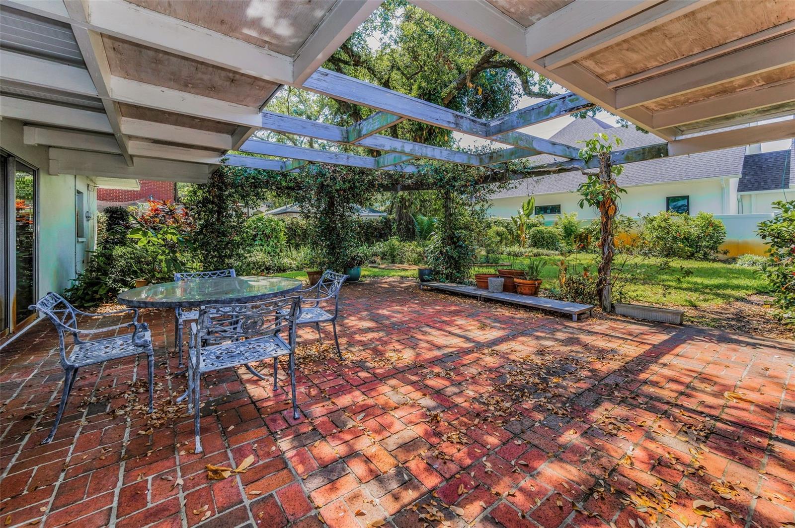 beautiful brick patio