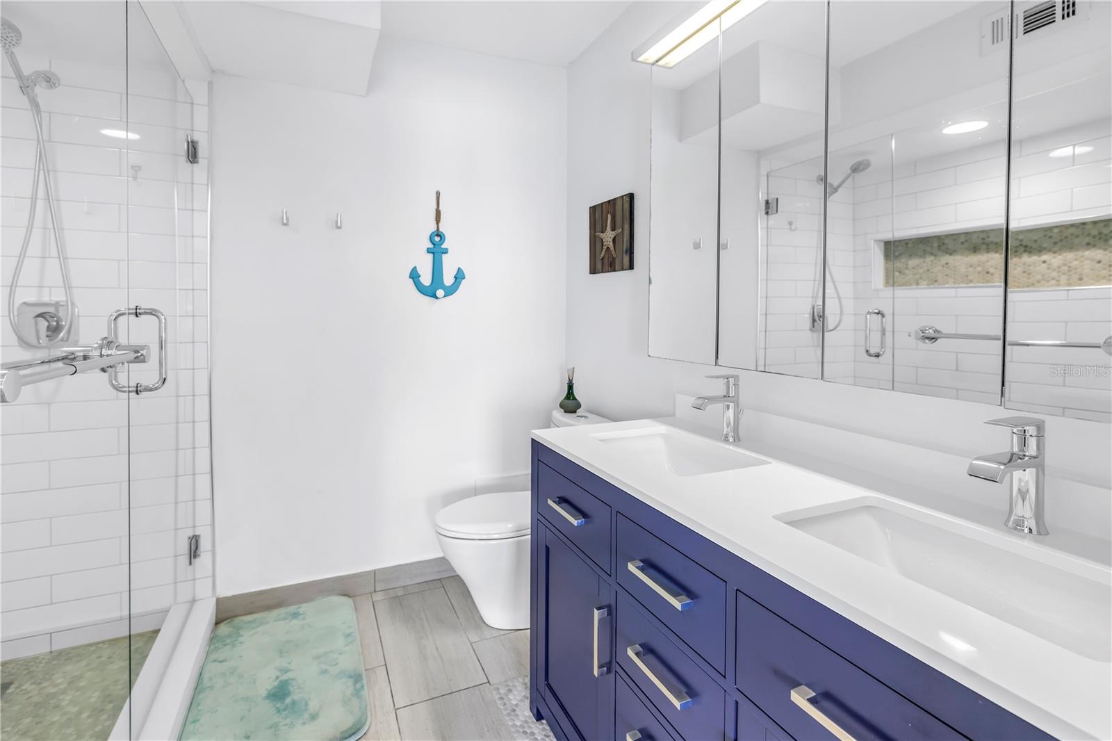 Newly updated primary bathroom.