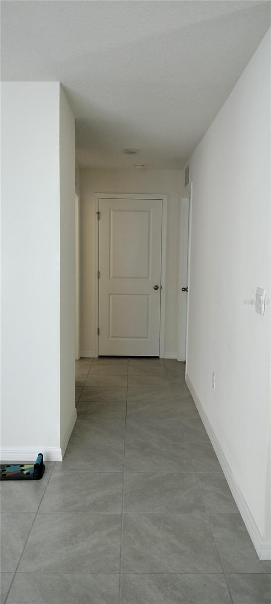 Hallway to 2 bedrooms