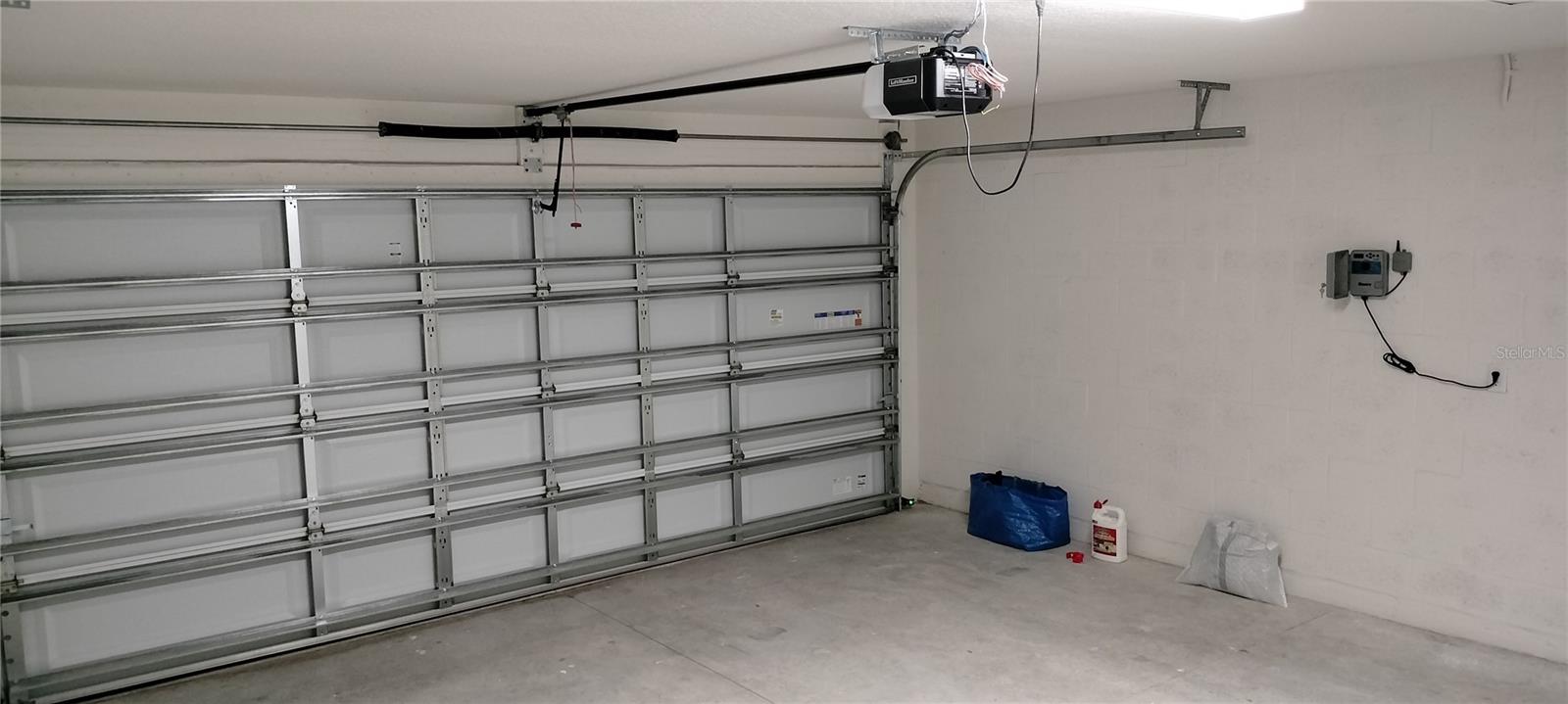 2 Car Garage