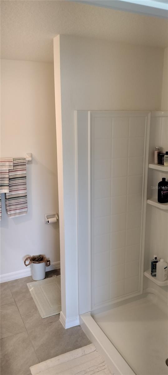 BR 1 en suite Bath