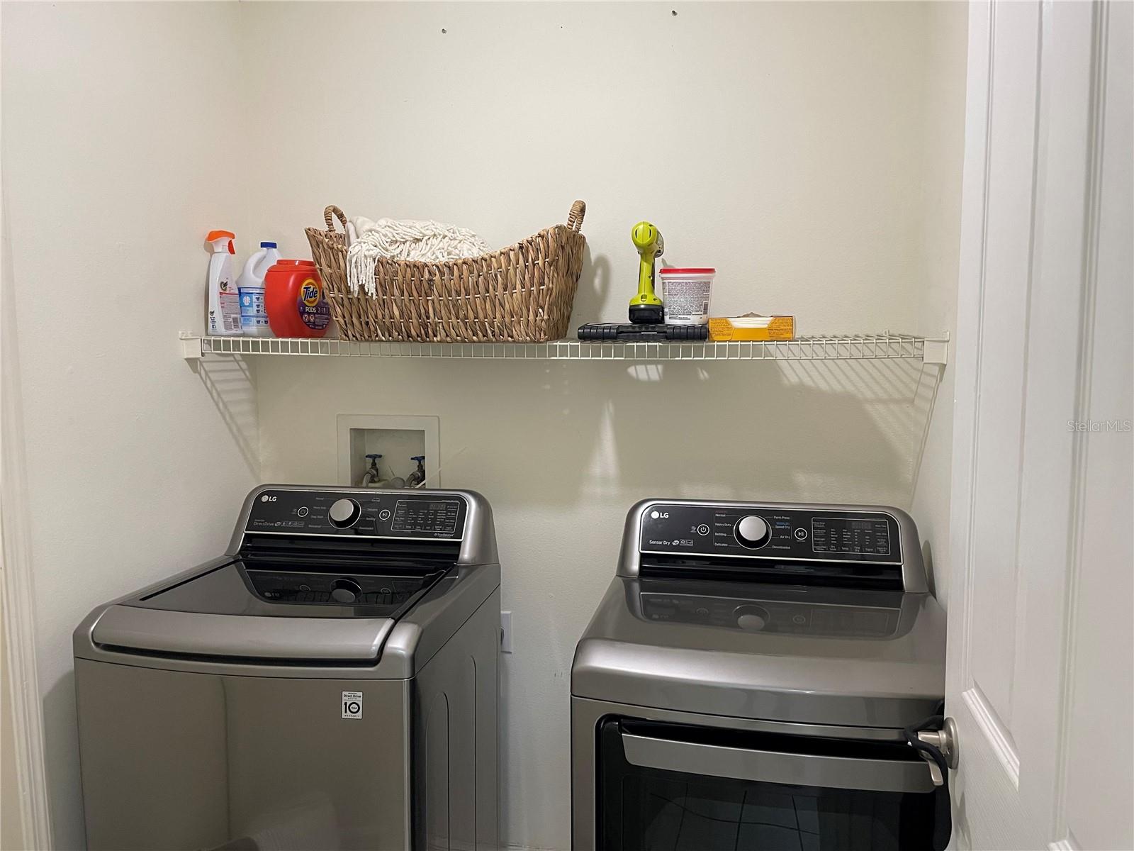 Washer / Dryer in utility room