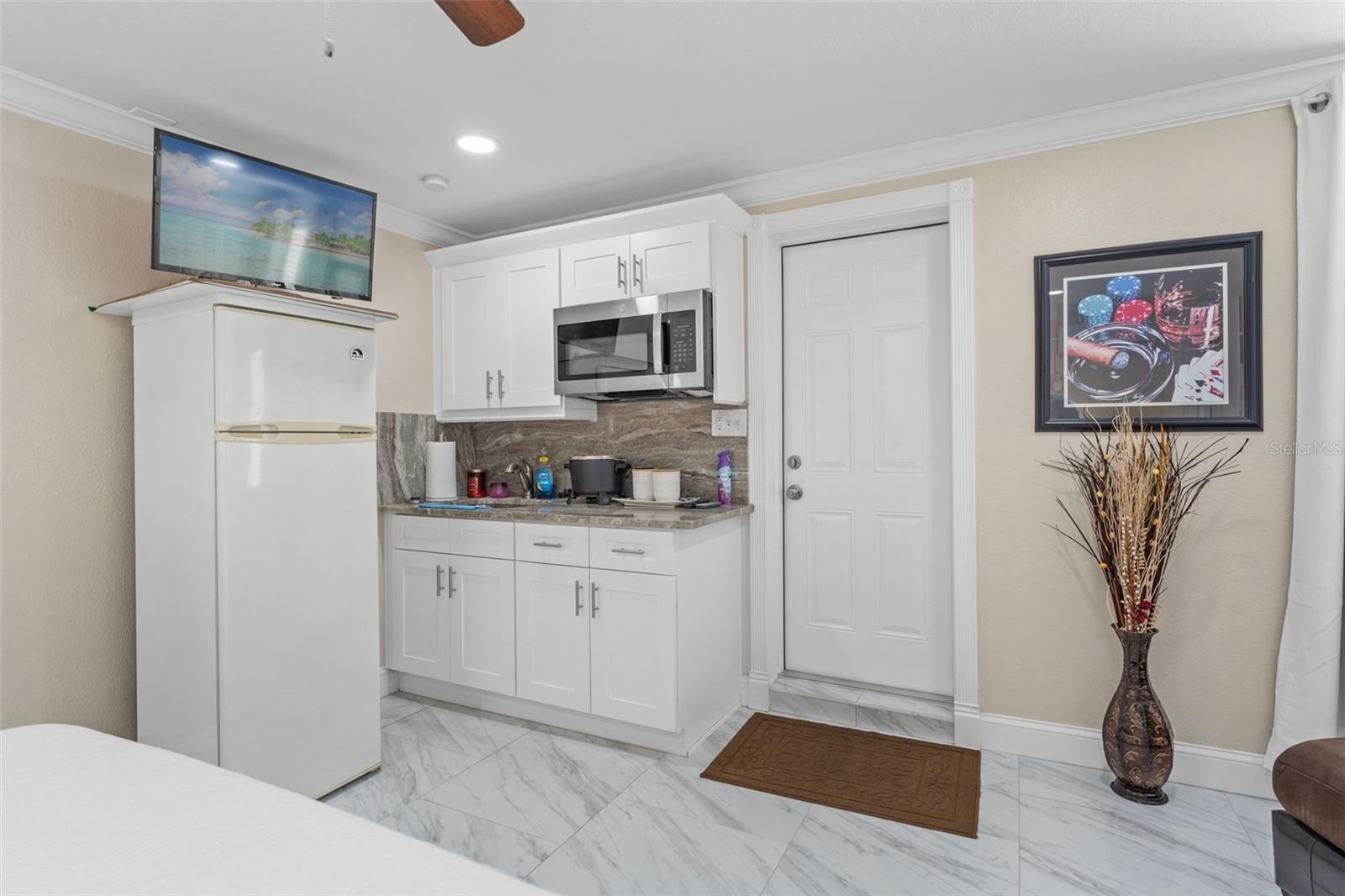 713Guest house