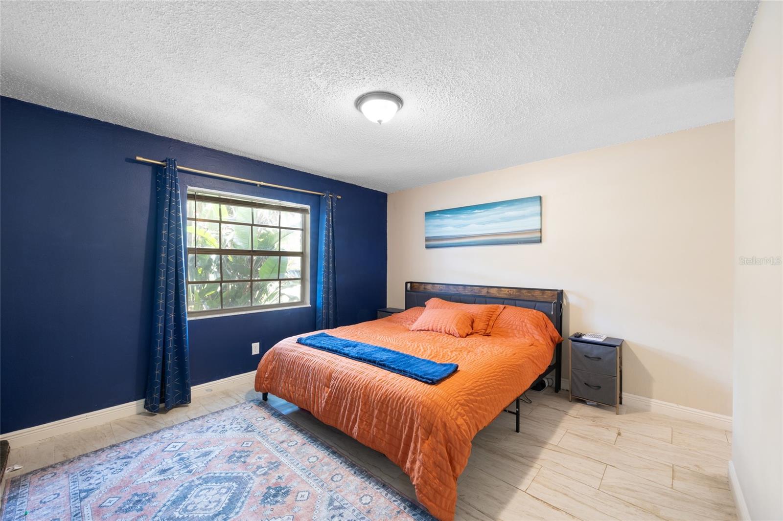 Primary Bedroom with ensuite bath & walk-in closet