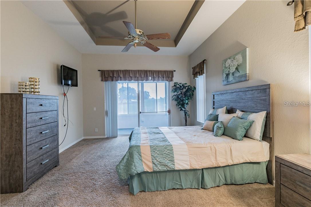 Upstairs lanai