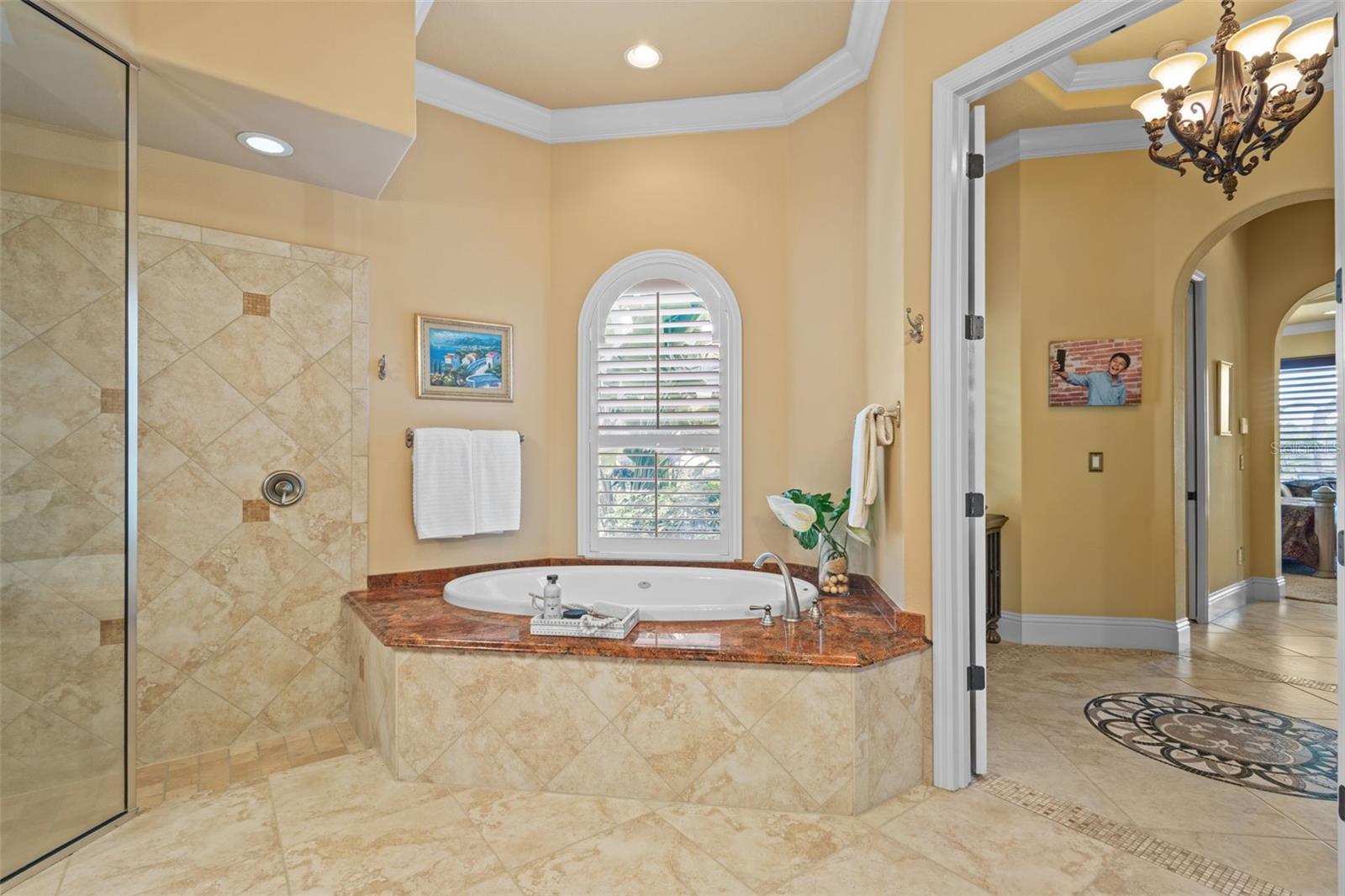 Primary ensuite bathroom.