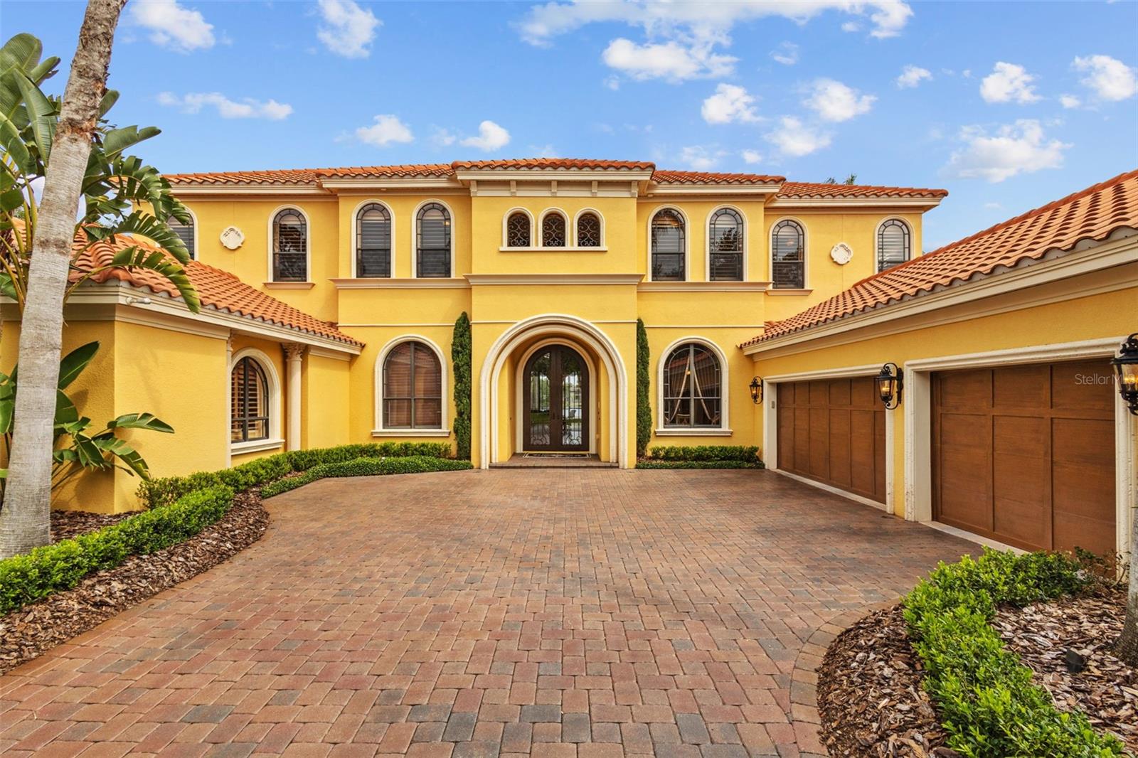 Stunning curb appeal.