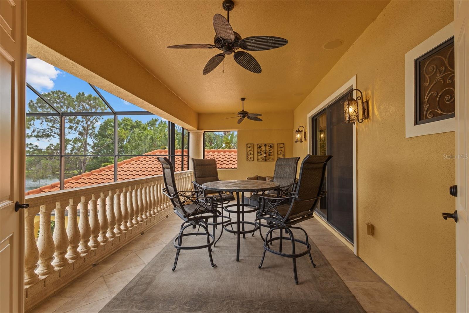 Upstairs balcony