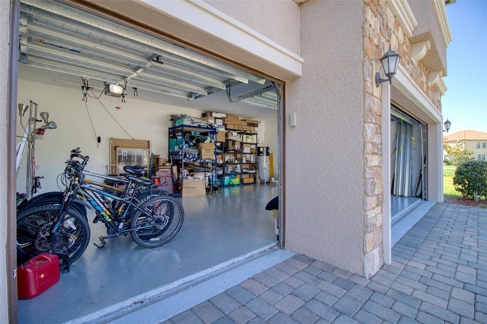 3-Car Garage