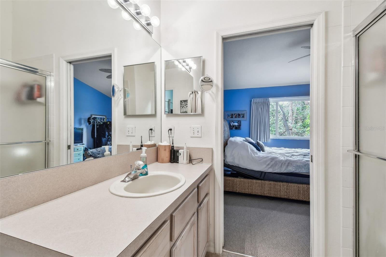 Primary Suite Bathroom