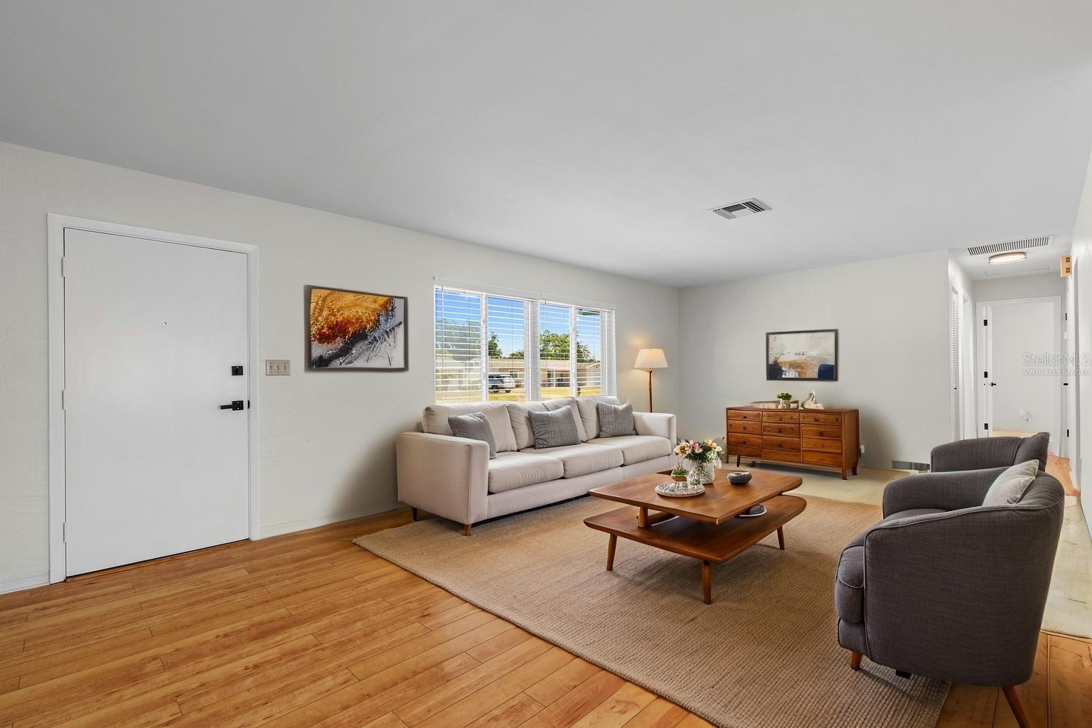 Living RoomVirtually Staged