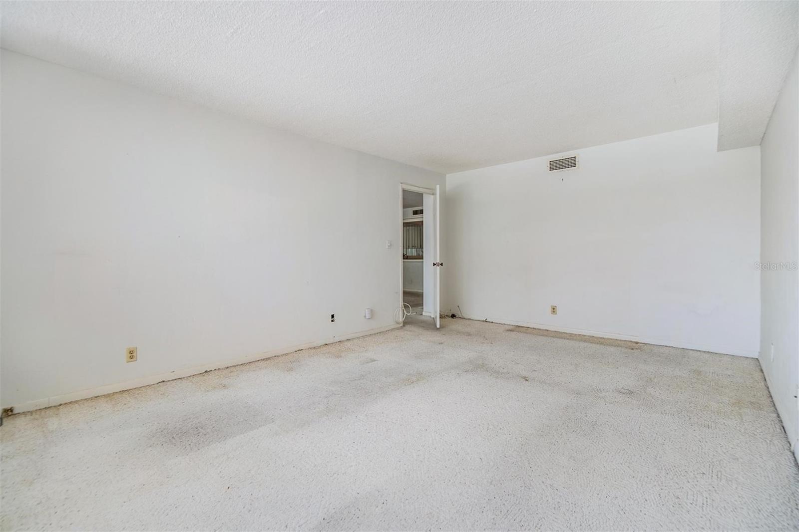 3rd Bedroom/Den-Plenty of room for a closet