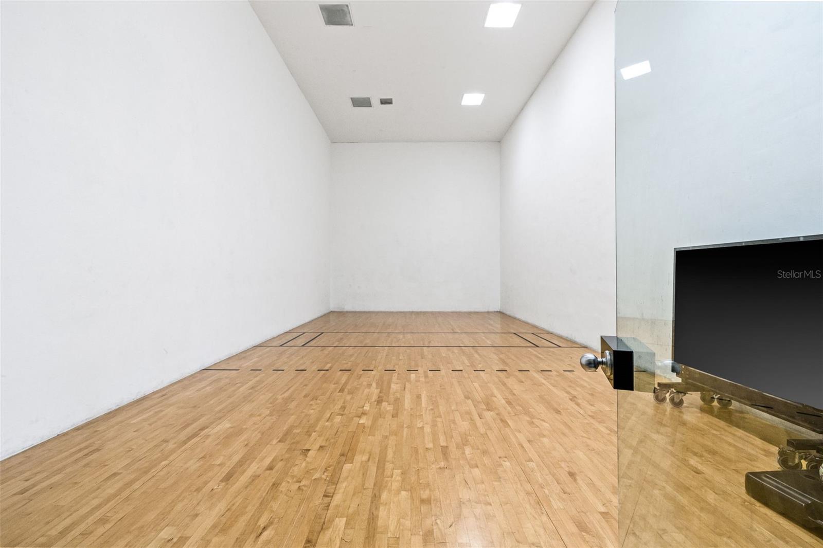 racquetball court