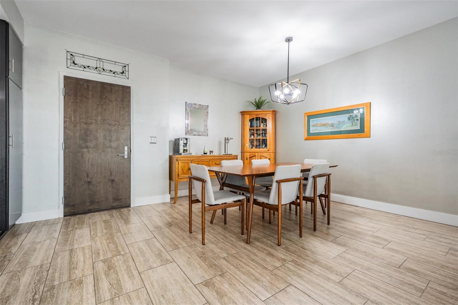 Spacious Dining
