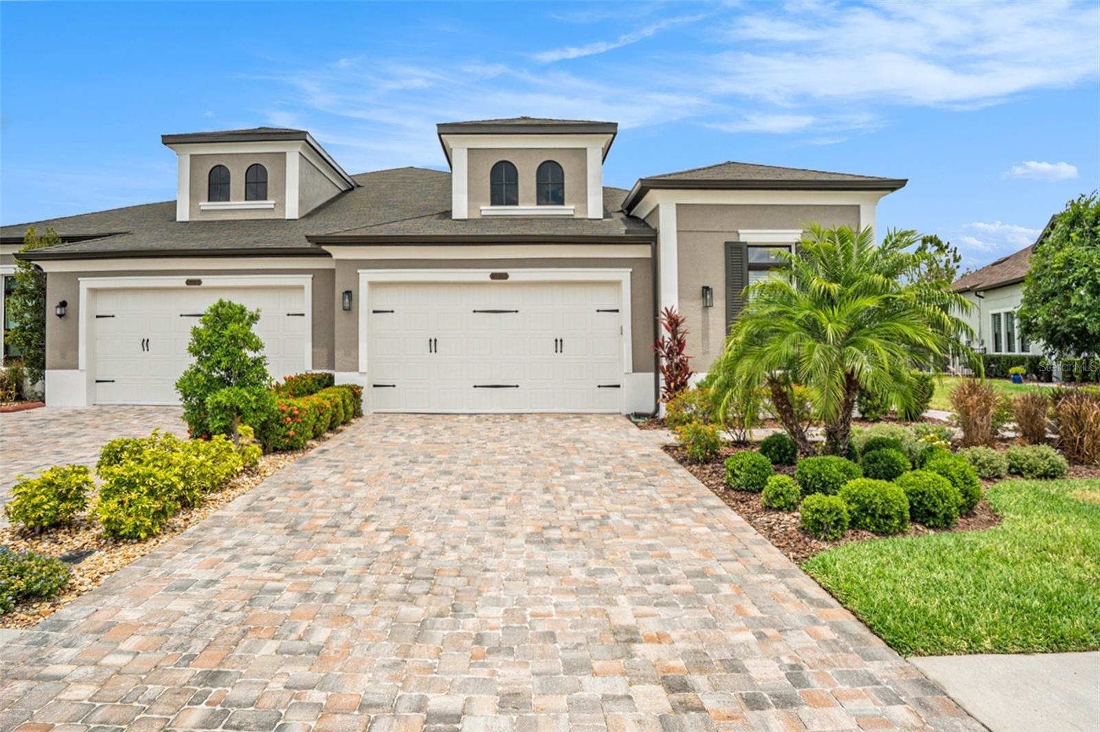 4329 Barletta Ct      Front of Villa