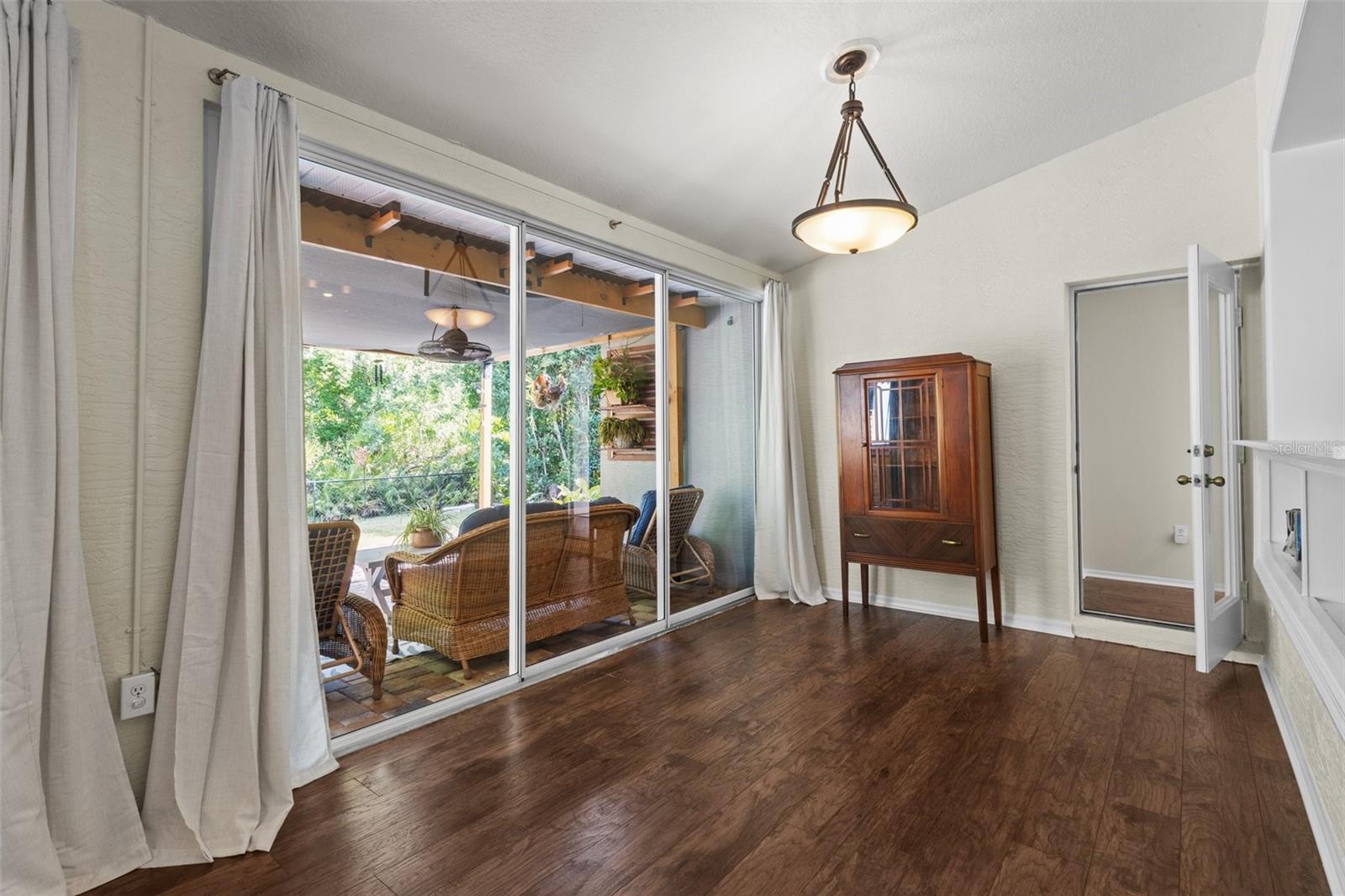 Bonus room
