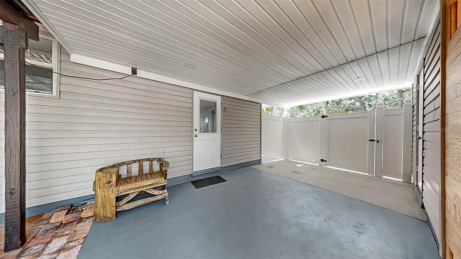 Carport