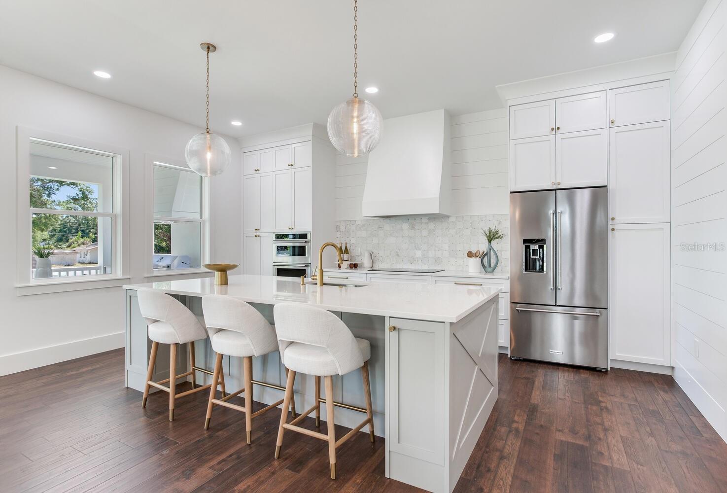 expansive kitchen quartz island