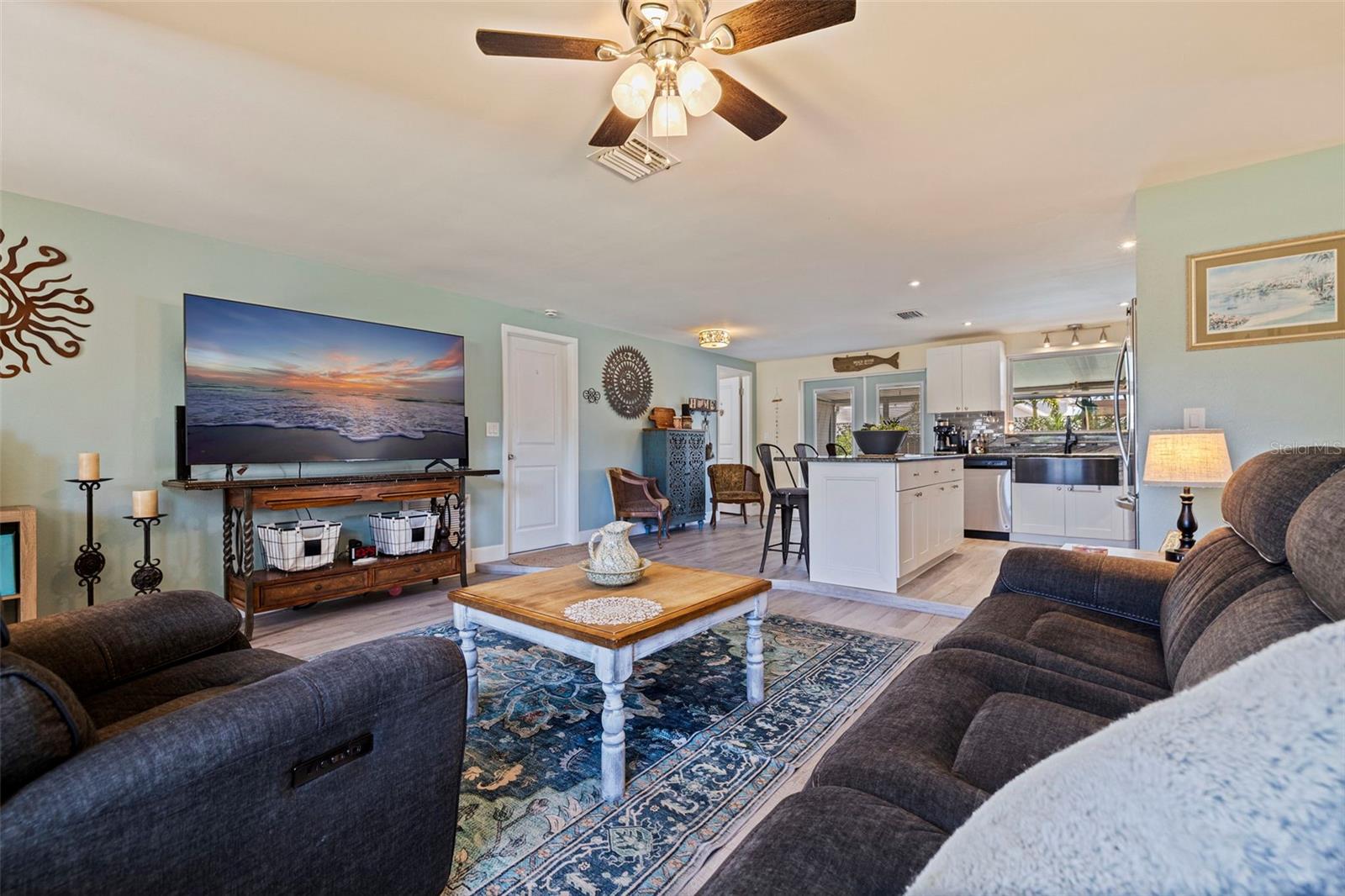 Living rm