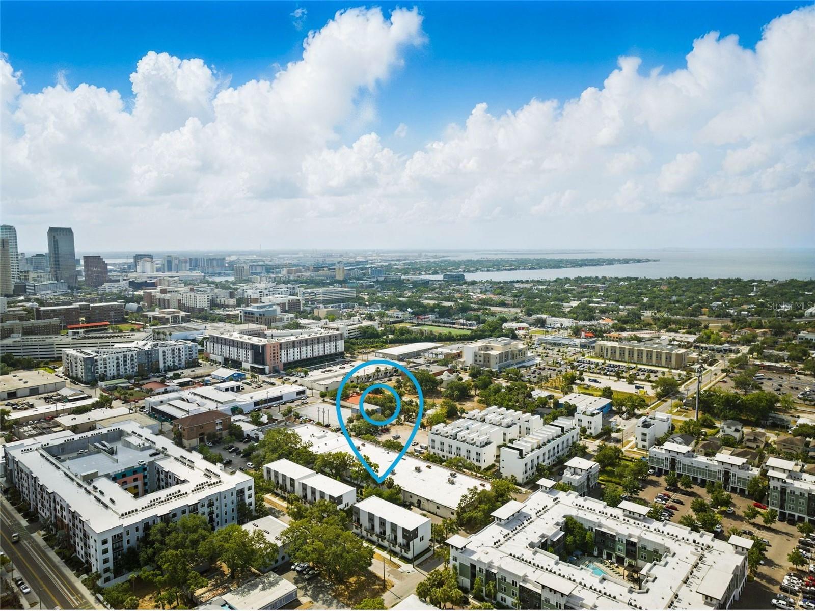 Minutes to all of the Tampa lifestyle hot spots!