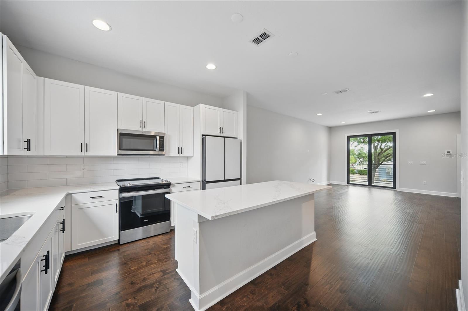Kitchen to living room