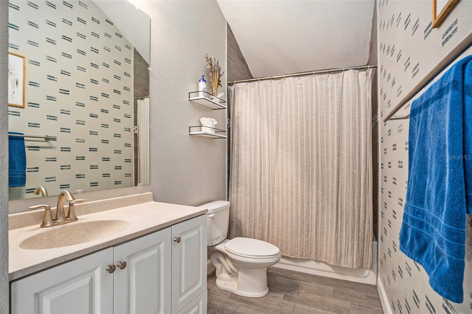 Bathroom #2
