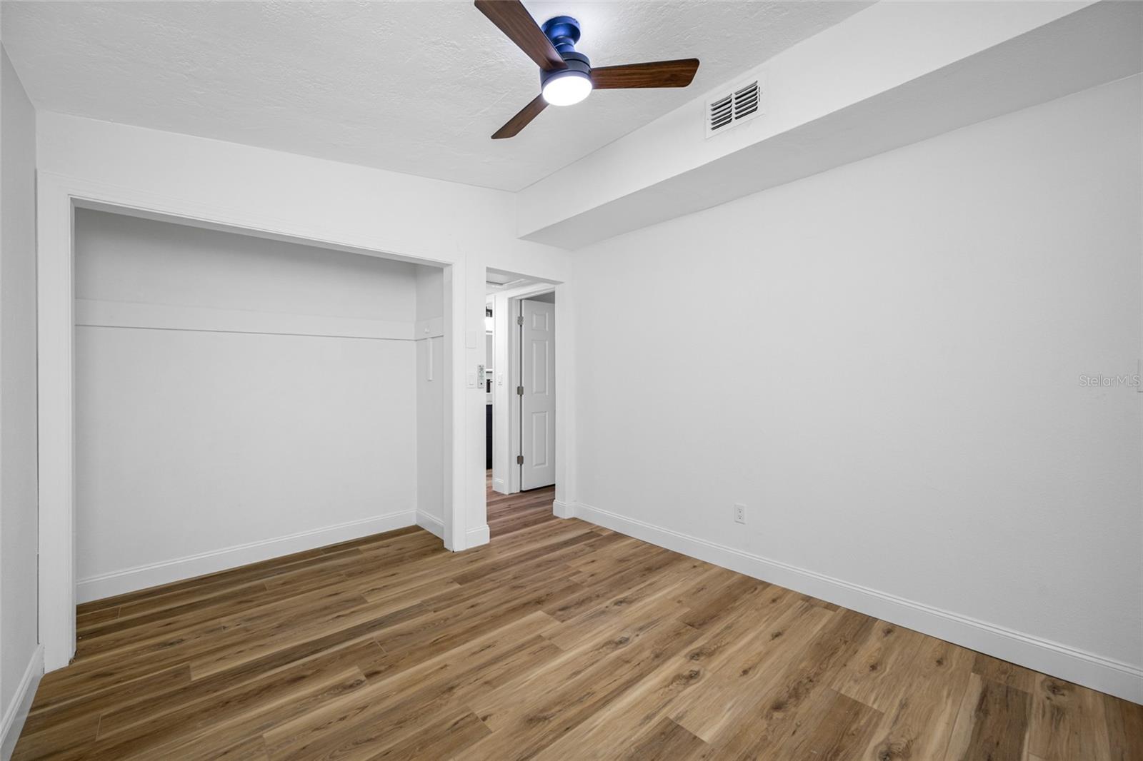Flex room