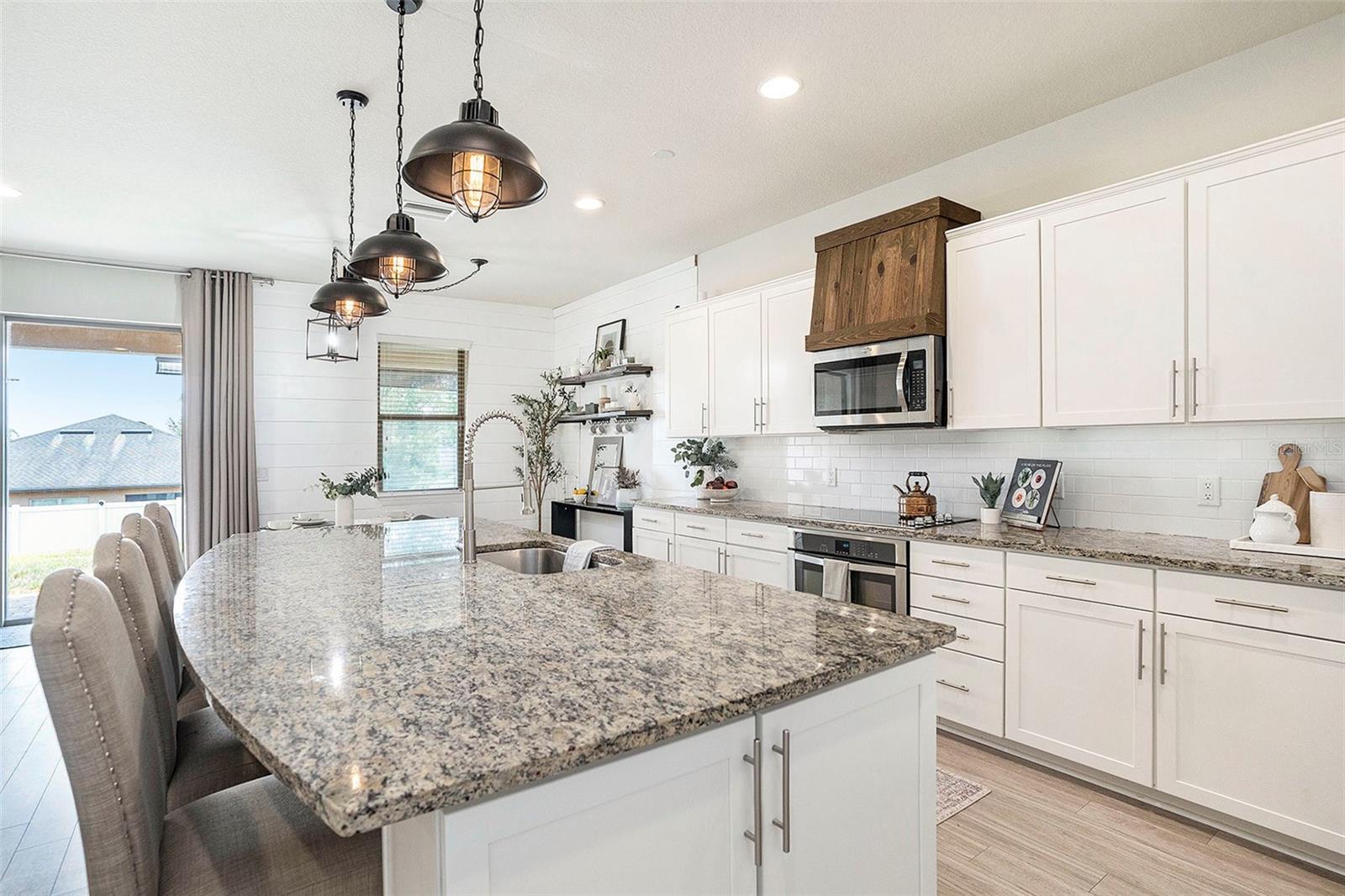 Picture yourself enjoying plenty of kitchen counters and storage!