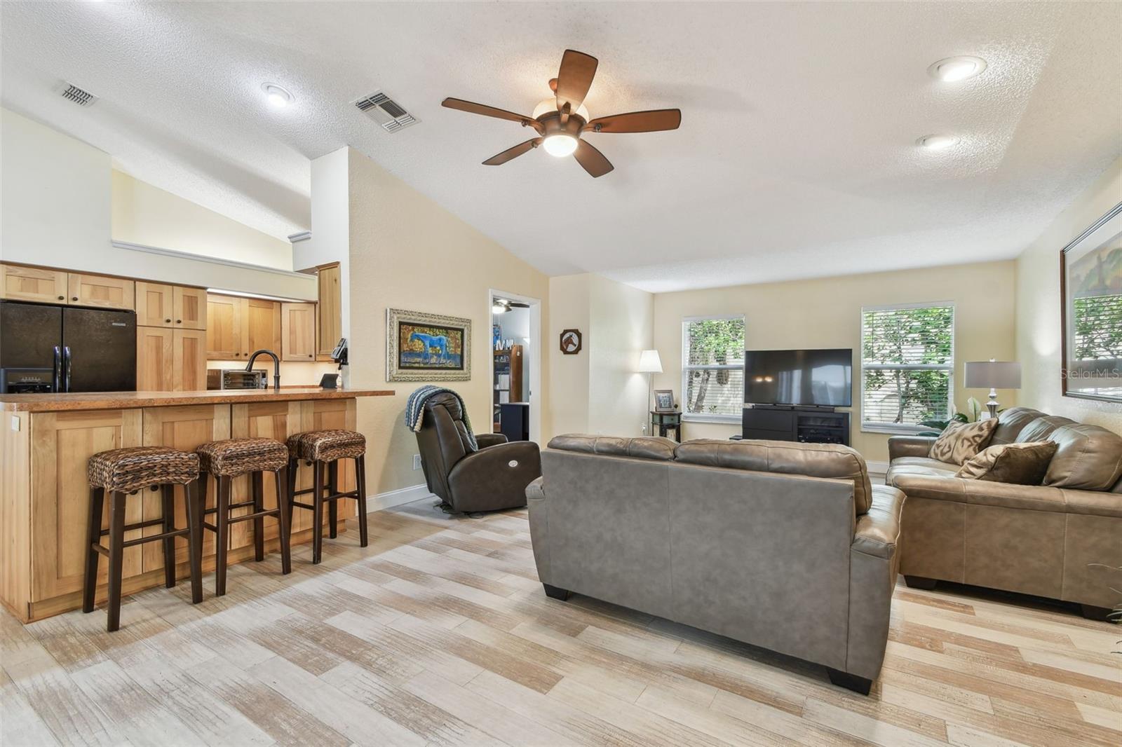 Kitchen/family room