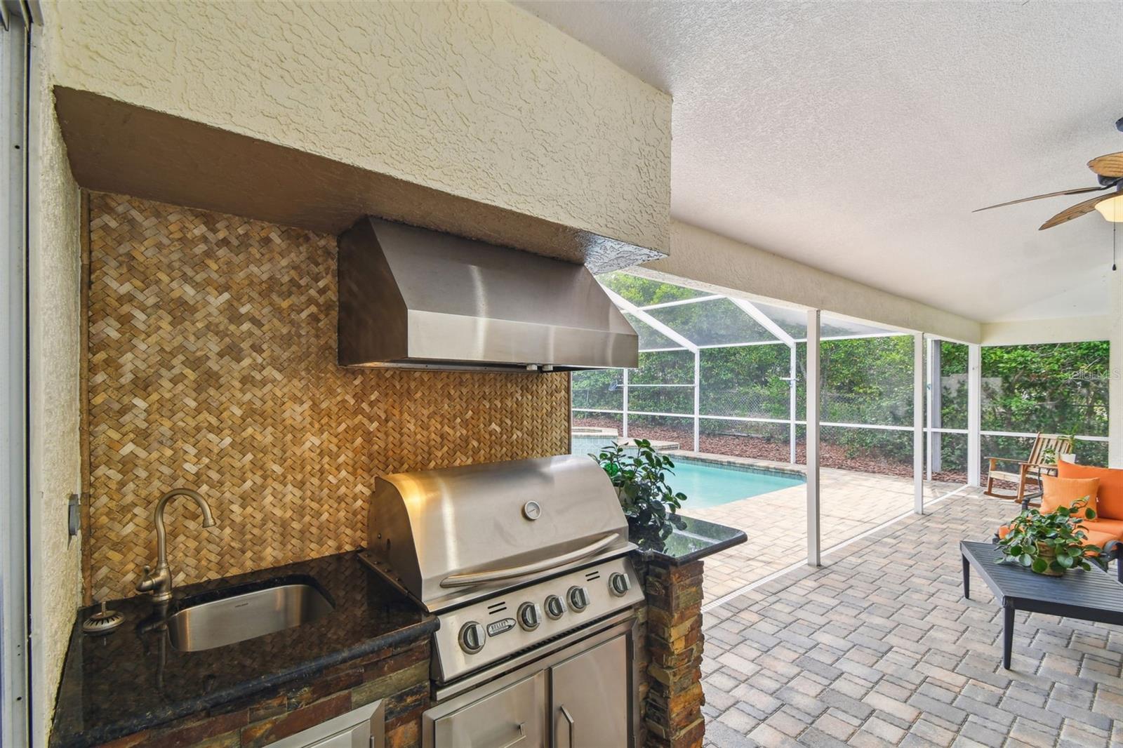 Outdoor kitchen