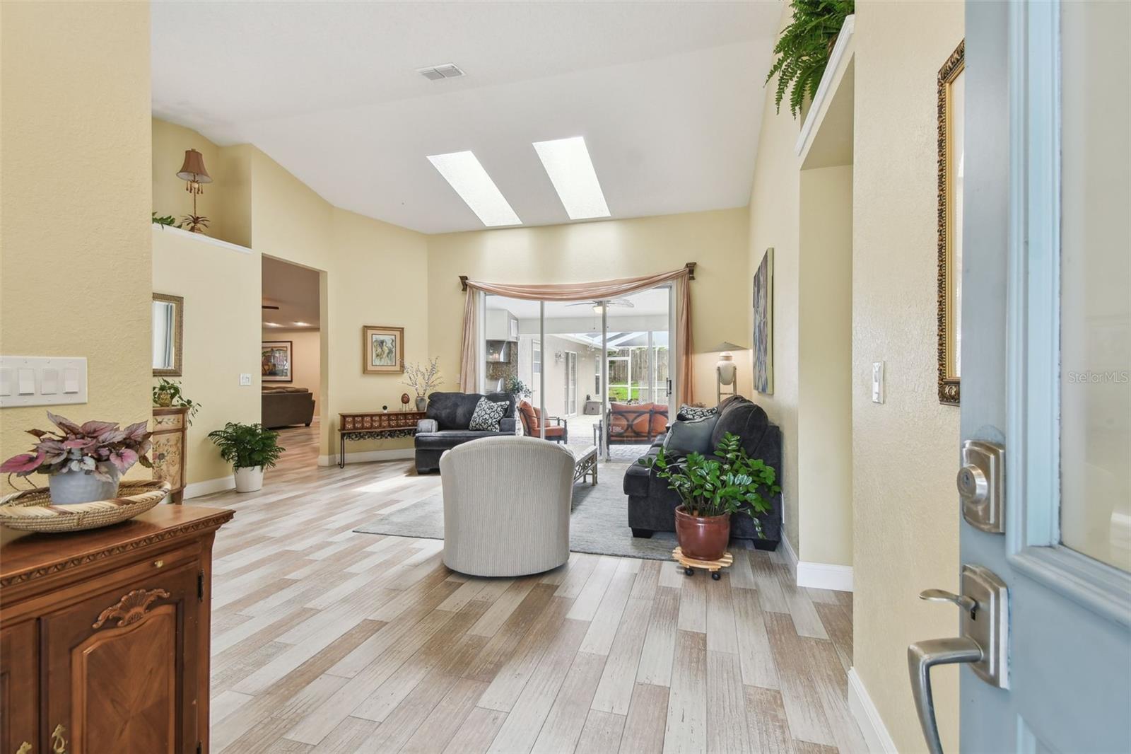 Walk right into the living room!