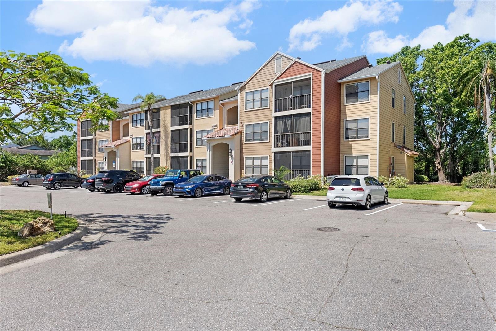 Building 800
