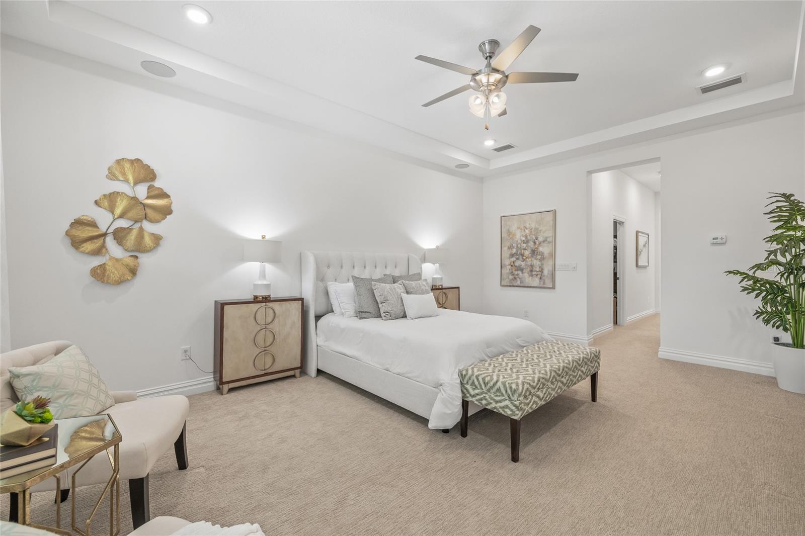 Primary suite