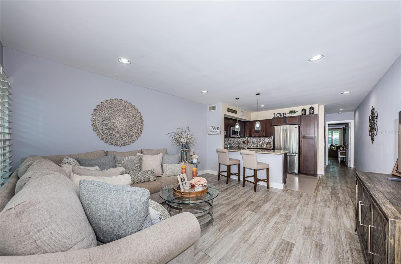 Living / dining / kitchen combo