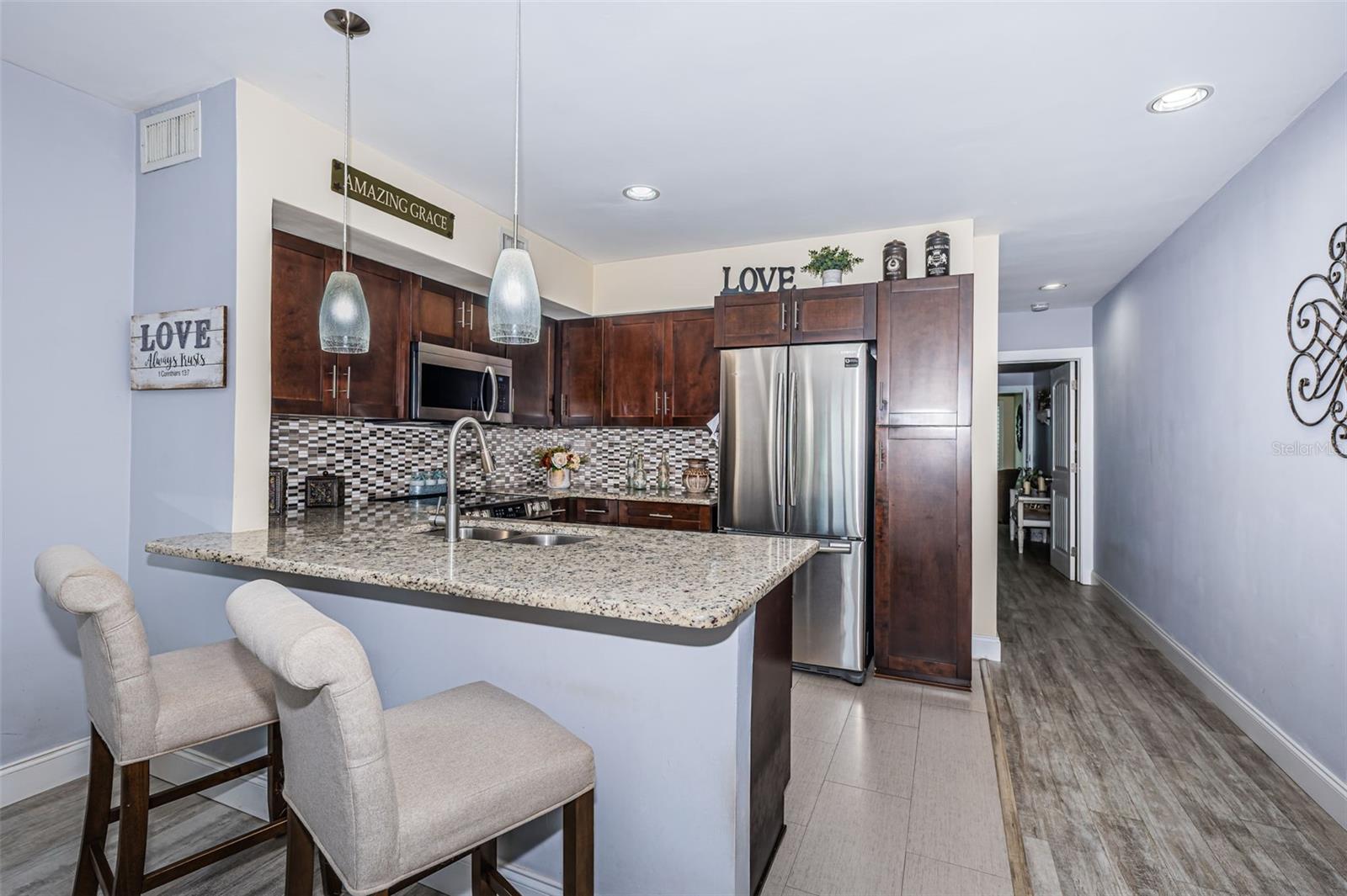 Kitchen with large breakfast counter
